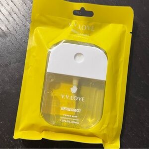3/$15 💥🆕 V.V. LOVE Hydrating Hand Sanitizer, 1.2 fl oz | Bergamot Scent | 6925